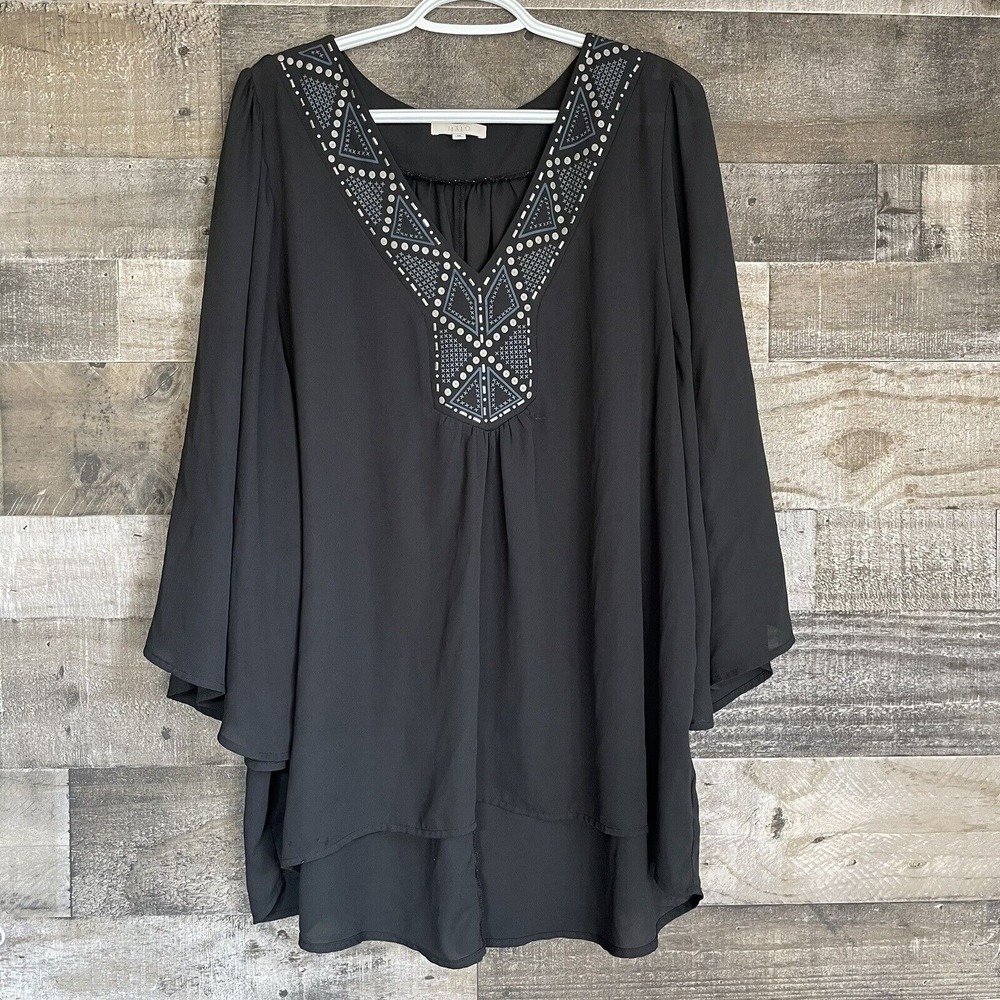 Halo Tunic Top Women's Size 1X Black Bling Sheer High Low Flutter Sleeve Career